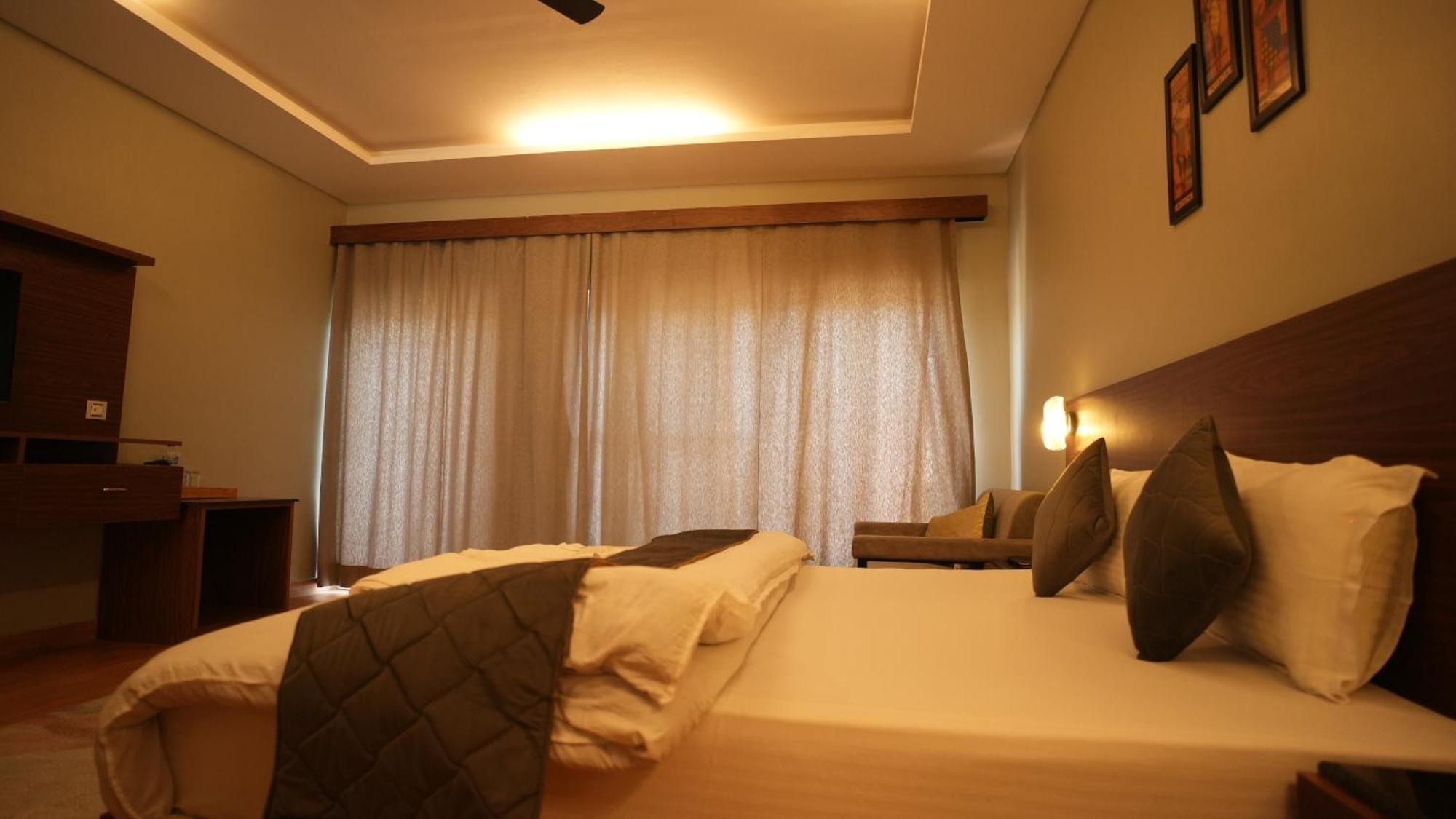 The Foresta By Orchid Hospitality & Holidays Hotel Mukteshwar Bagian luar foto